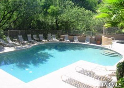 6655 Canyon Crest Dr, Tucson AZ 10161-0937 exterior