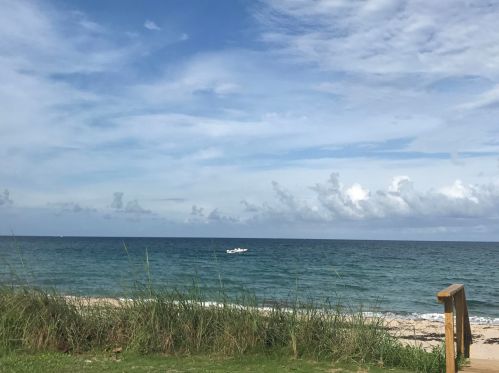 11 Surf Rd, Boynton Beach FL exterior