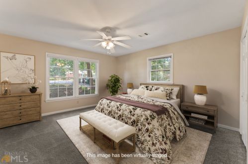 5584 Benton Woods Dr, Atlanta GA  30342-1370 exterior