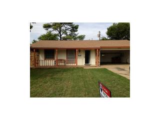 3615 Canary Dr, Irving TX  75062-3065 exterior