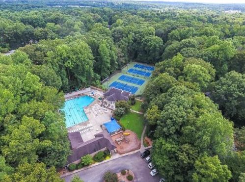 4596 Kingsgate Dr, Atlanta GA 30338-5933 exterior