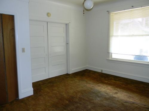 415 Hampton Ave, Pittsburgh PA 15221-3310 exterior