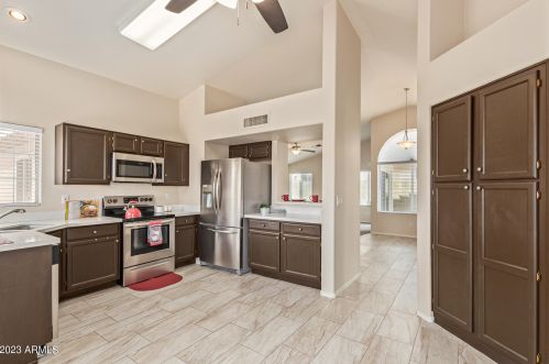 4354 Chuckwalla Cyn, Phoenix AZ  85044-6131 exterior