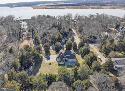 3300 Holland Clf Rd, Huntingtown MD 20639-9722 exterior