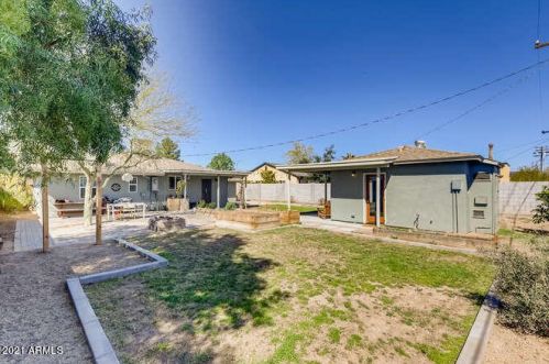 4233 17 Ave, Phoenix AZ 85027-5308 exterior