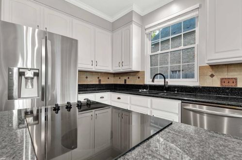 3710 Clover Vly Dr, Humble TX exterior