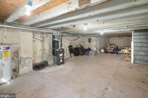 1223 19 St, Philadelphia PA 19121-0048 exterior