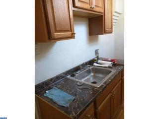 2022 Leithgow St, Philadelphia PA  19122-1519 exterior