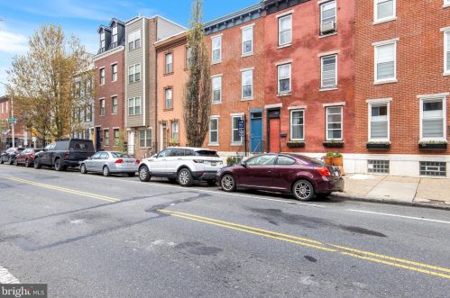 2137 Christian St, Philadelphia PA  19146-1209 exterior