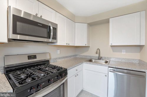 321 Stratford Rd, Manor PA 19036-1638 exterior