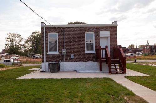 3721 Hebert St, Saint Louis MO 63107-2202 exterior