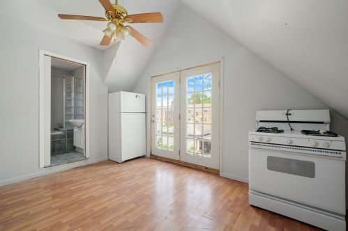 4232 Wellington Ave, Chicago IL 60641-5355 exterior