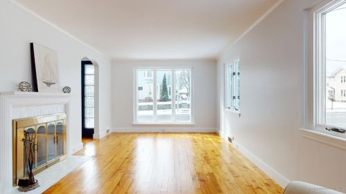 215 Deering Ave, Portland ME 04102-2837 exterior