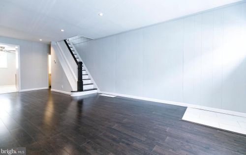 224 Daly St, Philadelphia PA  19148-3330 exterior