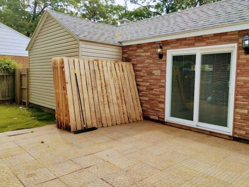 2476 Glenside Blvd, Meskegon MI 49441-3271 exterior