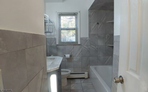 359 Linden Ave, Rahway NJ  07065-4320 exterior