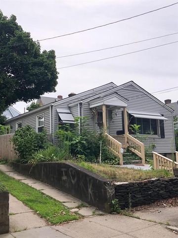 97 Payton St, Providence, RI 02905-1331