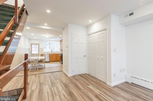 1323 Clarion St, Philadelphia PA 19148-2917 exterior