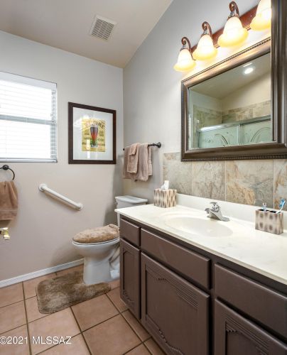 1484 Ganymede Dr, Tucson AZ 85737-3418 exterior