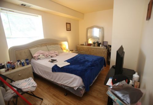 3939 Iowa St, Chicago IL 60651-3242 exterior