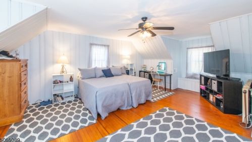 40 Highland Trl, Parsippany NJ 07834-2009 exterior