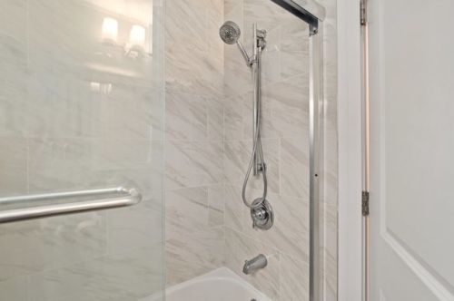 3321 Aberdeen St, Chicago IL 60643-2241 exterior