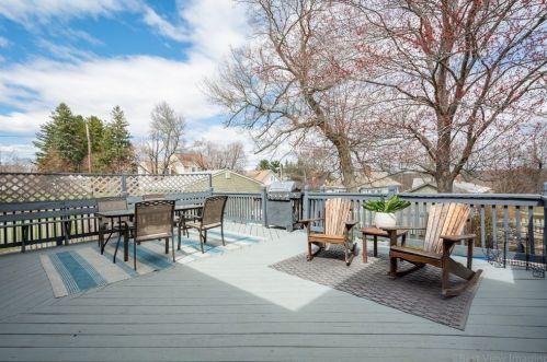 48 Housatonic St, Worcester MA 01606-1617 exterior