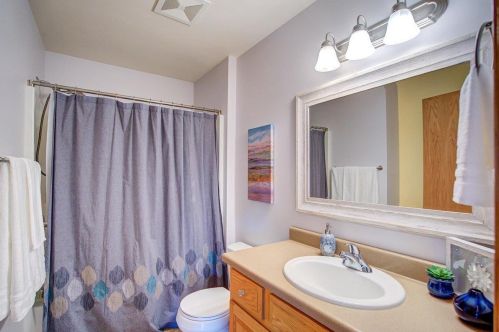 2909 Interlaken Pass, Madison WI  53719-2476 exterior