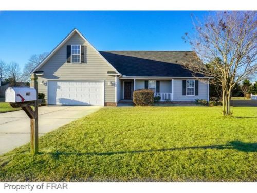 294 Emma Ln, Raeford, NC 28376-5627