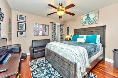 179 Burnt Pne Dr, Naples FL 34119-9774 exterior