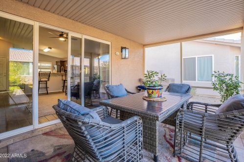 1402 Cherry Hills Dr, Chandler AZ  85249-8775 exterior