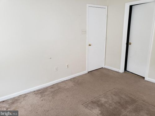 14203 Wolf Creek Pl, Silver Spring MD  20906-6196 exterior