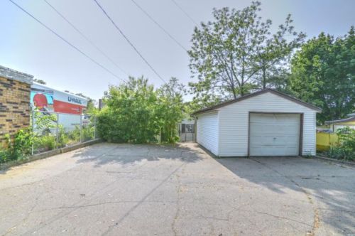 1028 Ironwood, Mishawaka IN 46544-4406 exterior