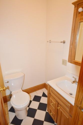 849 Grace St, Chicago IL  60613-3985 exterior