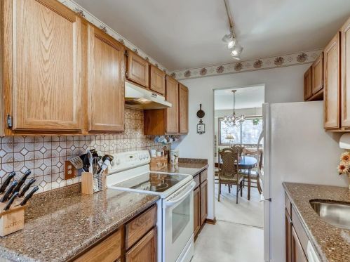 199 Bridlewood Dr, Saint Paul MN 55119-4669 exterior