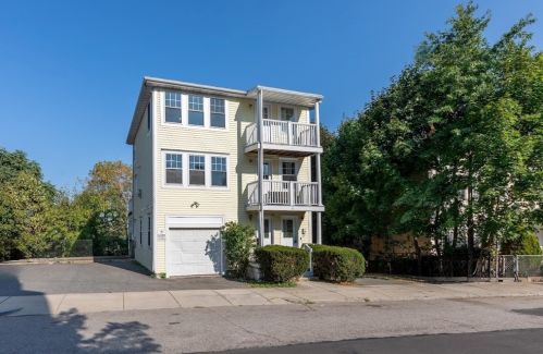 91 Ormond St, Boston, MA