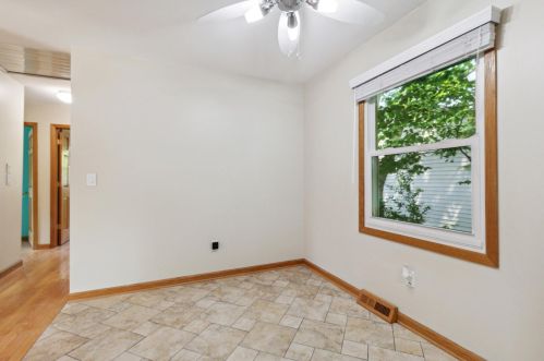 1905 Eldon St, Grand Rapids MI 49525-1549 exterior