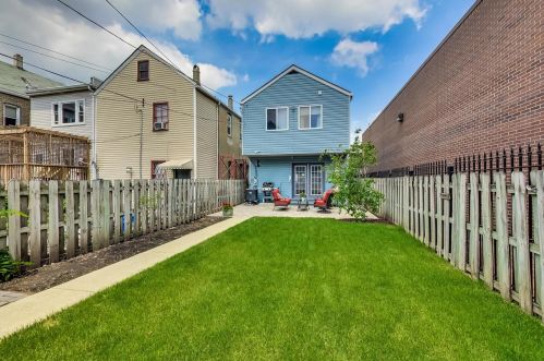 1719 17th St, Chicago IL  60608-1909 exterior