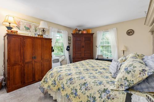 19 Violette Ln, Seabrook NH 03874-4557 exterior