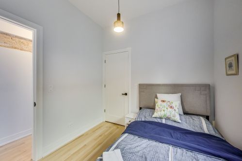 2255 Monroe St, Chicago IL  60612-2936 exterior