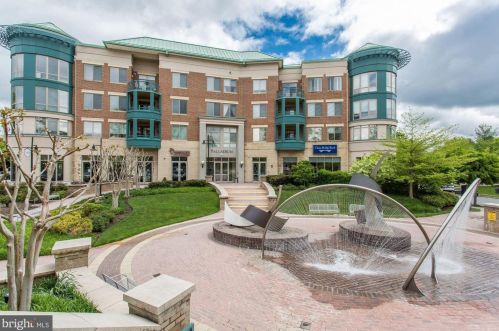 1450 Emerson Ave, Mc Lean VA  22101-5746 exterior