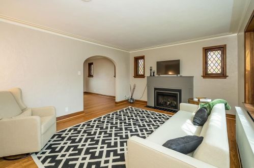 6419 Devonshire Ave, Saint Louis MO 63109-2663 exterior