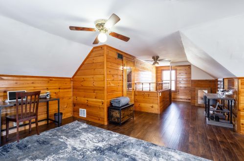 1302 Tripoli Ave, Milwaukee WI 53207-4030 exterior