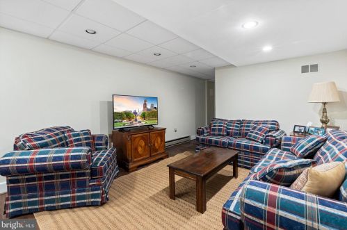 440 Berwyn Baptist Rd, Berwyn PA 19312-1447 exterior