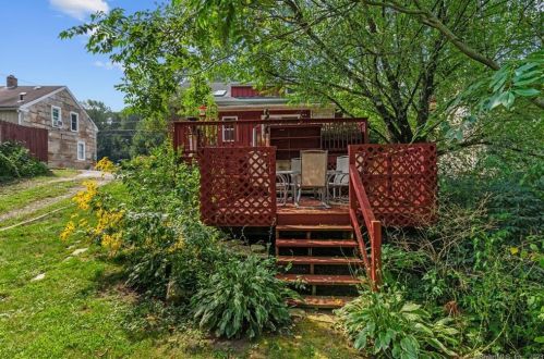 114 Franklin St, Killingly CT 06239-3507 exterior