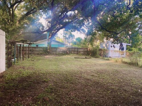 2521 Bird St, Tampa FL  33614-2808 exterior