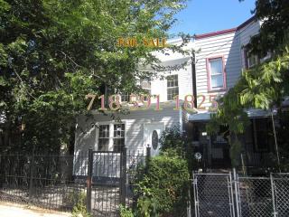 747 Crotona Park, Bronx NY  10460-4877 exterior