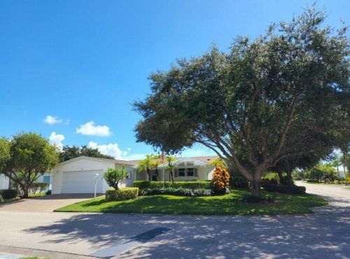 3309 Red Tailed Hawk Dr, Fort Pierce, FL 34952-3016