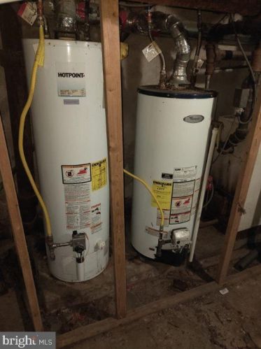 4014 6 St, Philadelphia PA 19140-2501 exterior