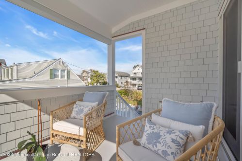 400 Newark Ave, Point Pleasant Beach NJ 08742-4141 exterior